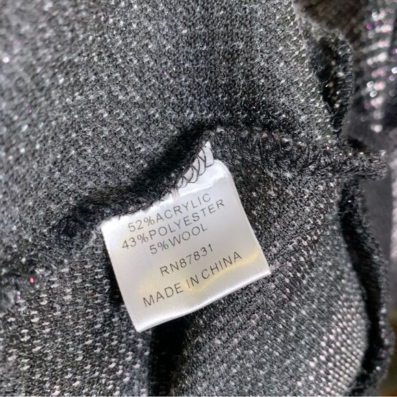 Women’s Wool Blend Black Gray Geometric Print Button Up Cardigan Sweater Size L - Picture 14 of 15